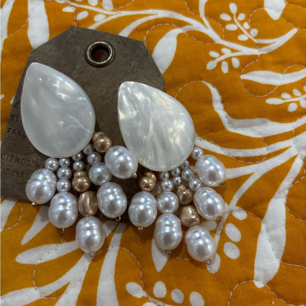 Anthropologie White and Gold Pearl Earrings